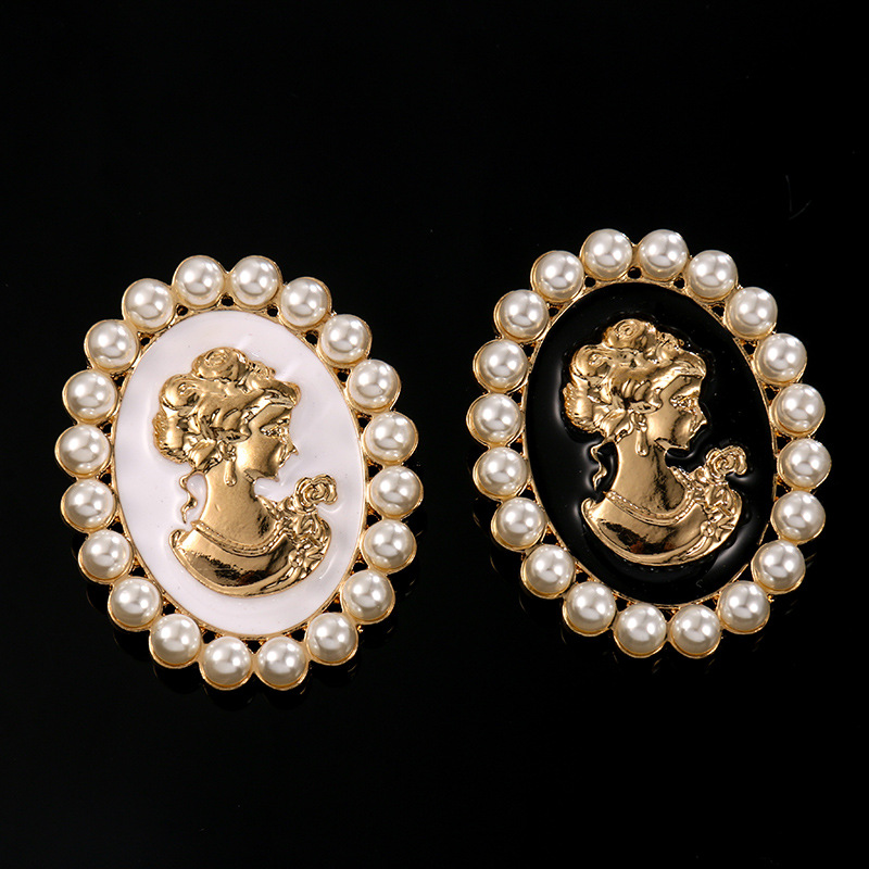 Victorian Style Pearls Cameo B – Women'S Victorian Era Accessories Bewertung und Preis