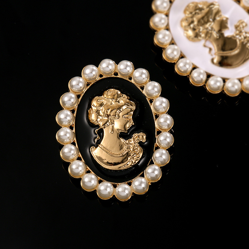 Victorian Style Pearls Cameo B – Women'S Victorian Era Accessories Bewertung und Preis